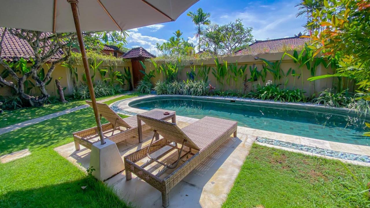 Bali Dyana Villas Seminyak  Luaran gambar