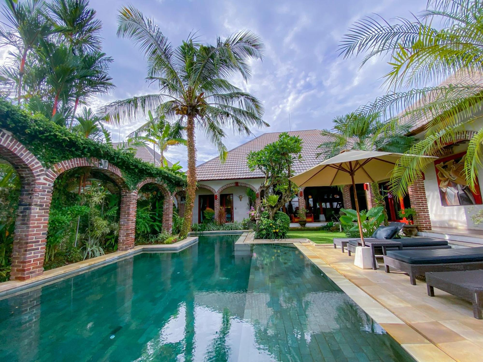 Bali Dyana Villas Seminyak  Luaran gambar